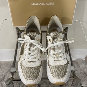 Michael Kors Muse Sneakers - Gold
